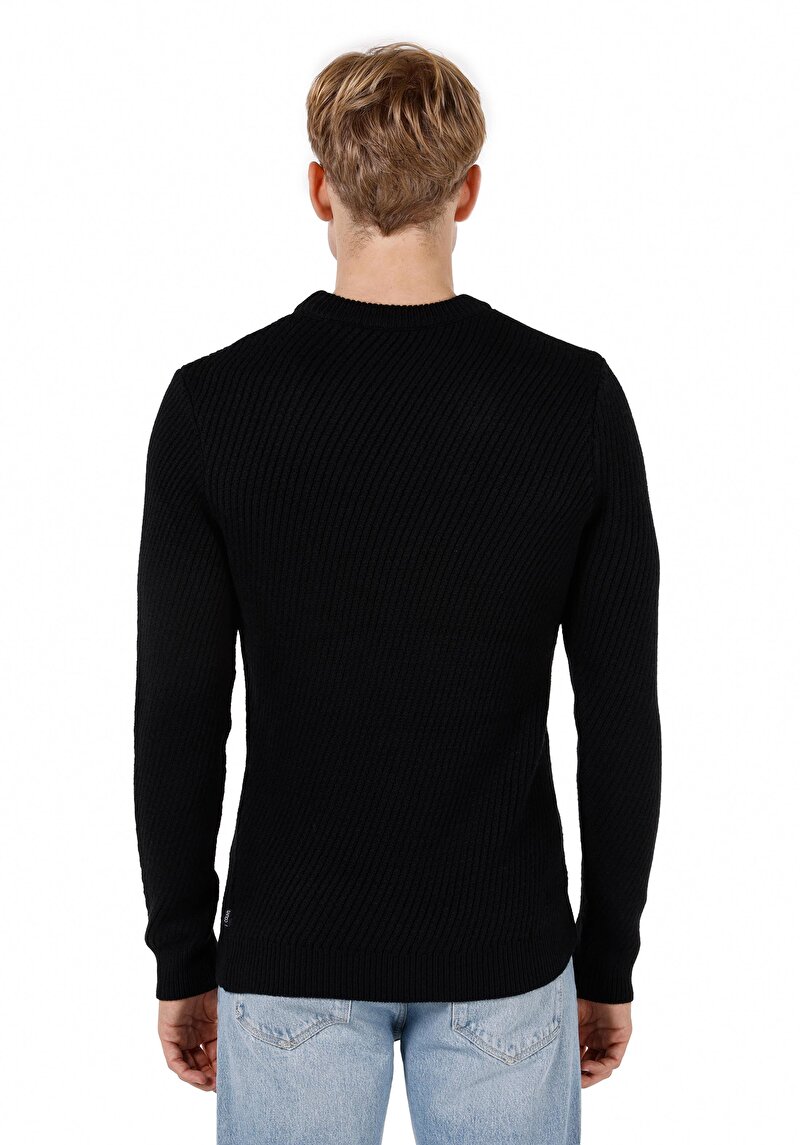 Afișați detalii pentru Pulover Negru Pentru Bărbați Cu Gât Rotund Regular Fit