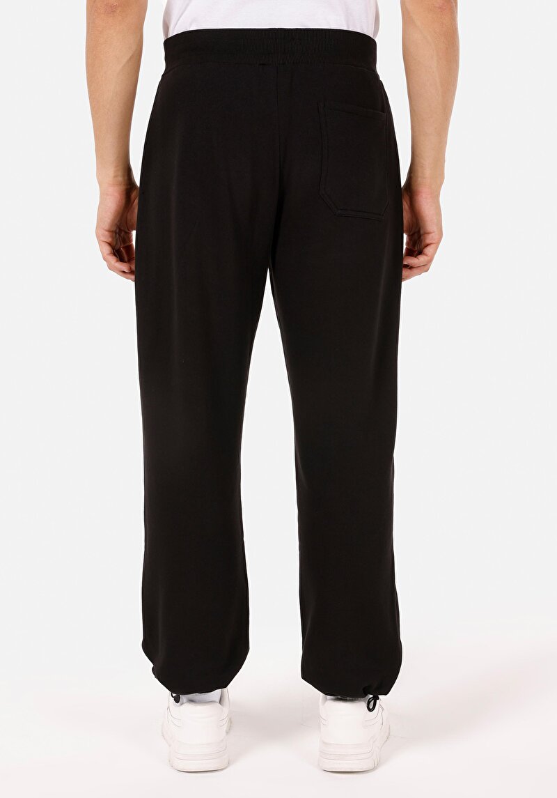 Imagine a Pantaloni De Trening De Barbati Negru Relaxed Fit Cl1071349