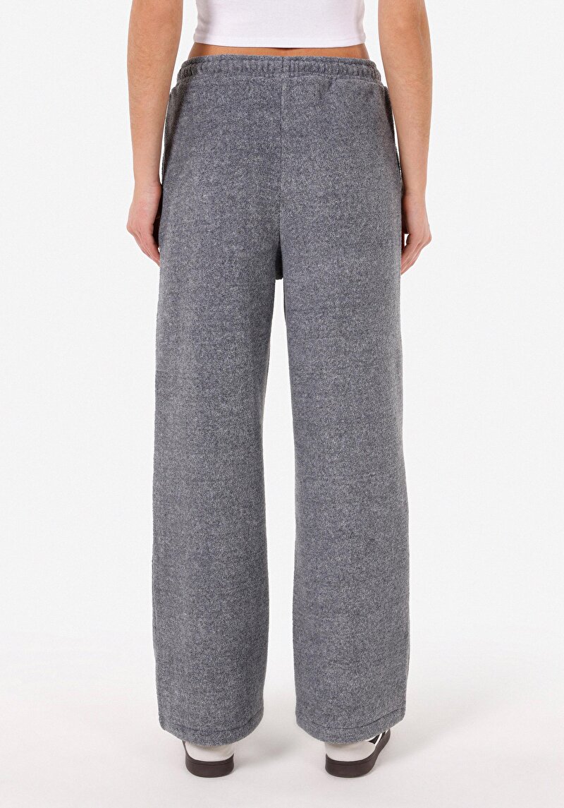 Afișați detalii pentru Regular Fit Mid Waist Pantaloni De Trening Gri Pentru Femei