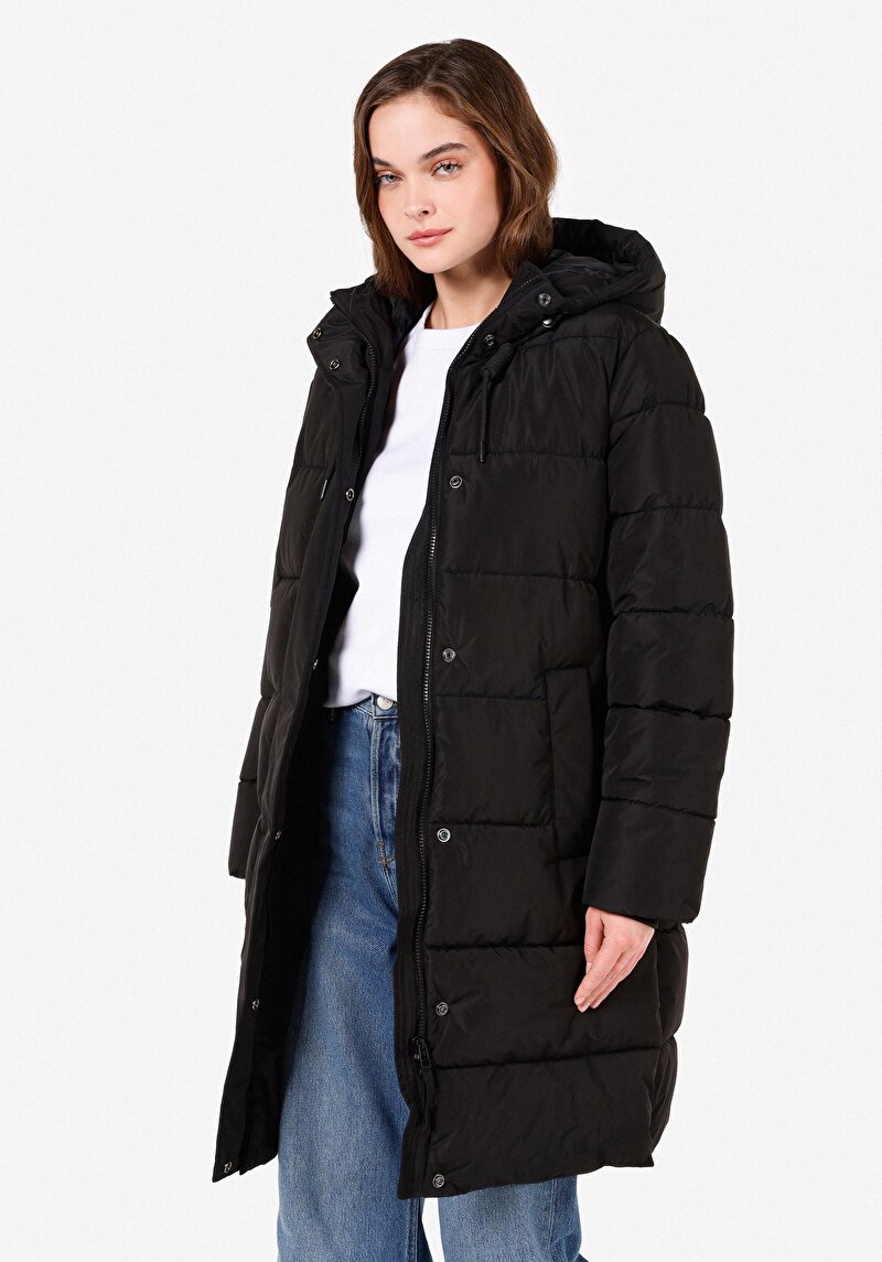 Afișați detalii pentru Regular Fit Cu Glugă Căptușită Cu Capse İmpermeabile Pentru Femei Palton Negru