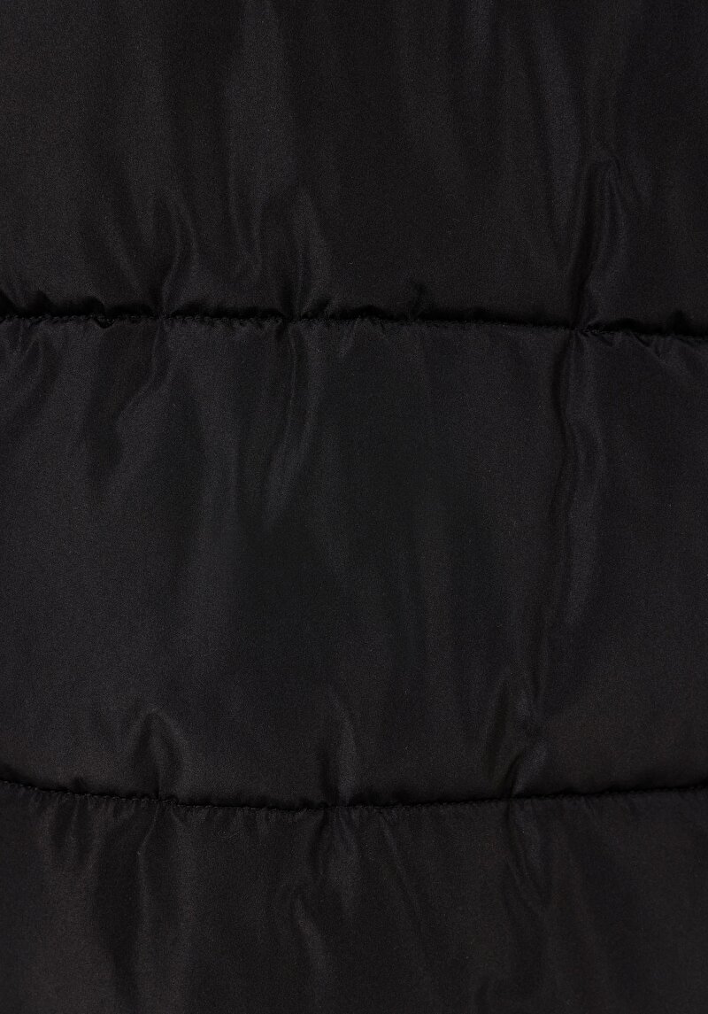 Afișați detalii pentru Regular Fit Cu Glugă Căptușită Cu Capse İmpermeabile Pentru Femei Palton Negru