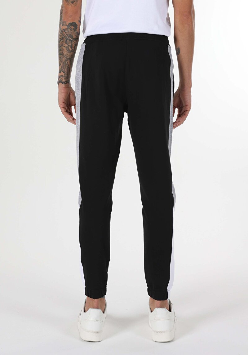 Imagine a Pantaloni De Trening De Barbati Negru Cl1061706