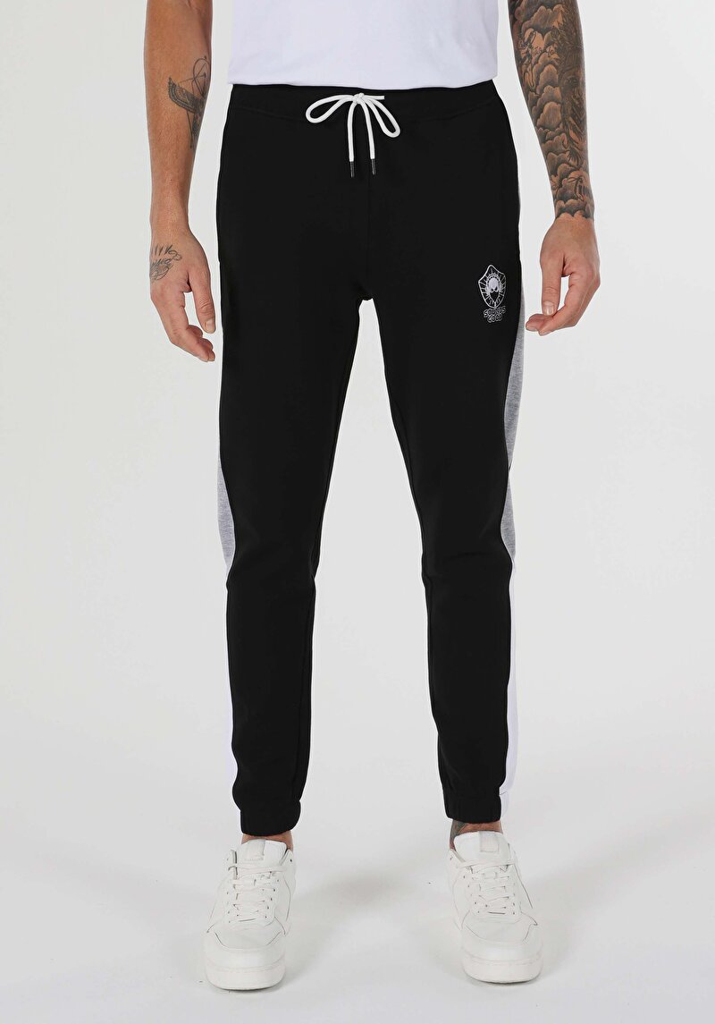 Imagine a Pantaloni De Trening De Barbati Negru Cl1061706