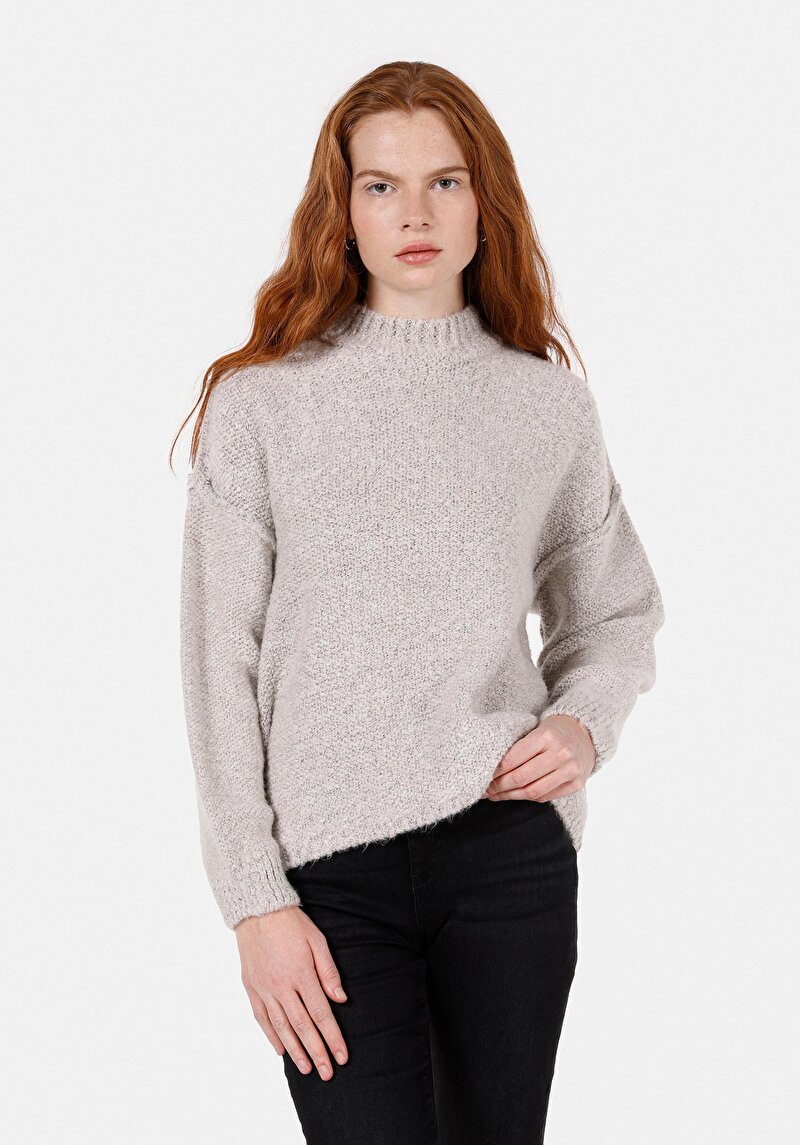 Imagine a Pulover De Piatră Pentru Femei Comfort Fit Round Neck