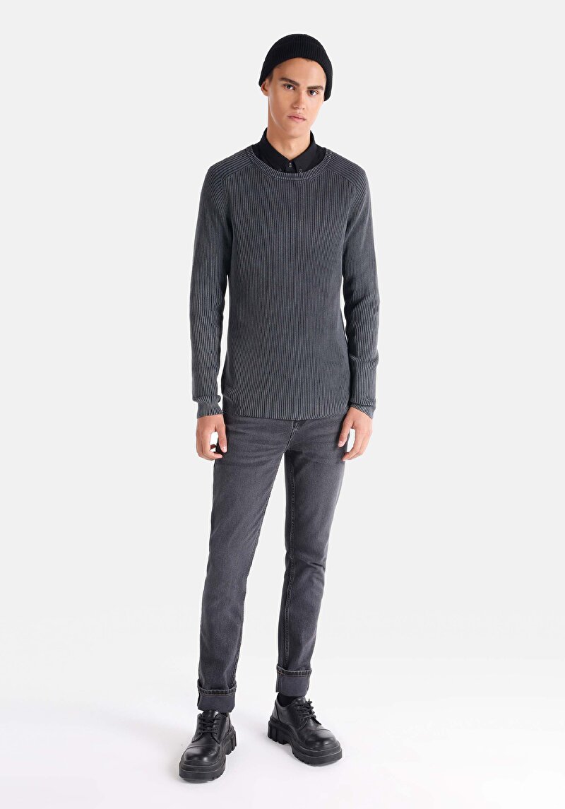 Afișați detalii pentru Pulover Slim Fit Round Neck Jacquard Bărbați Antracit