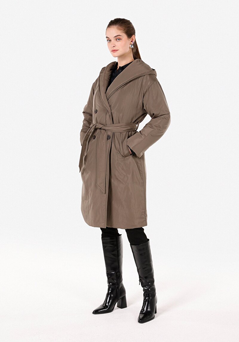 Imagine a Palton Verde Pentru Femei Cu Glugă Regular Fit