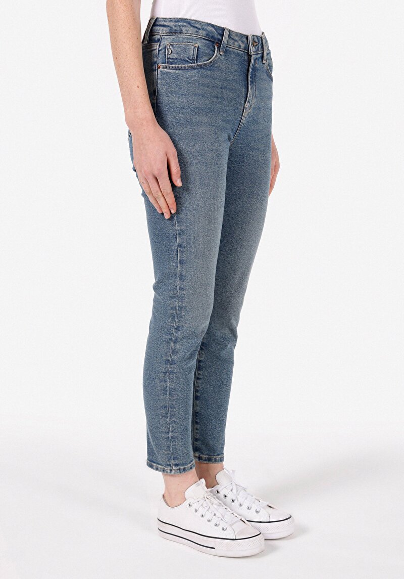 Afișați detalii pentru Pantaloni De Dama Albastru Slim Fit 703 Carla Cl1071421