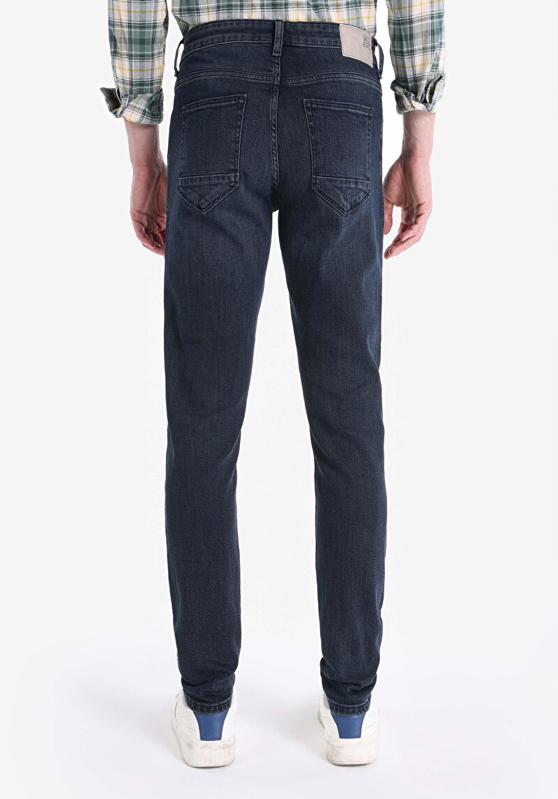 Imagine a Blugi Negri Pentru Bărbați Cu Talie Joasă Și Talie İngustă Slim Fit