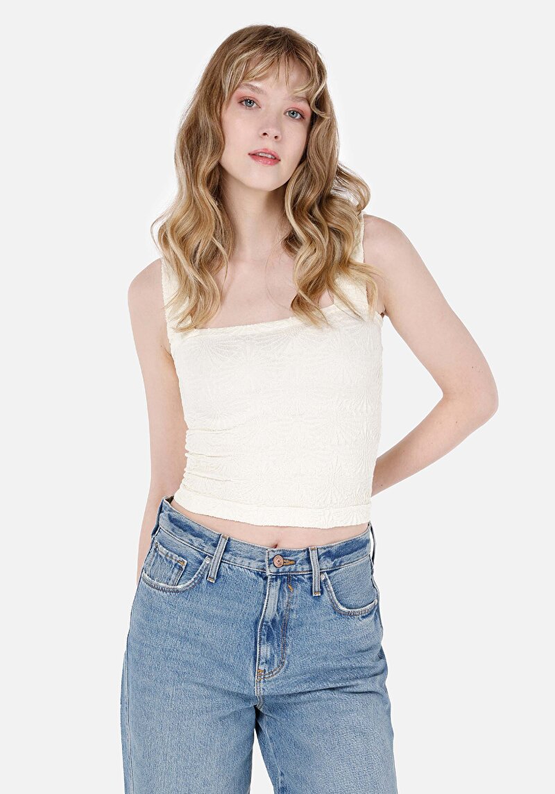 Imagine a Maiou Slim Fit Ecru Pentru Femei