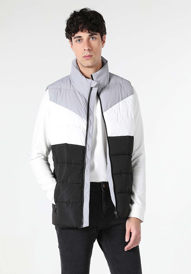 Afișați detalii pentru Vesta De Barbati Multicolor Slim Fit  Cl1061850