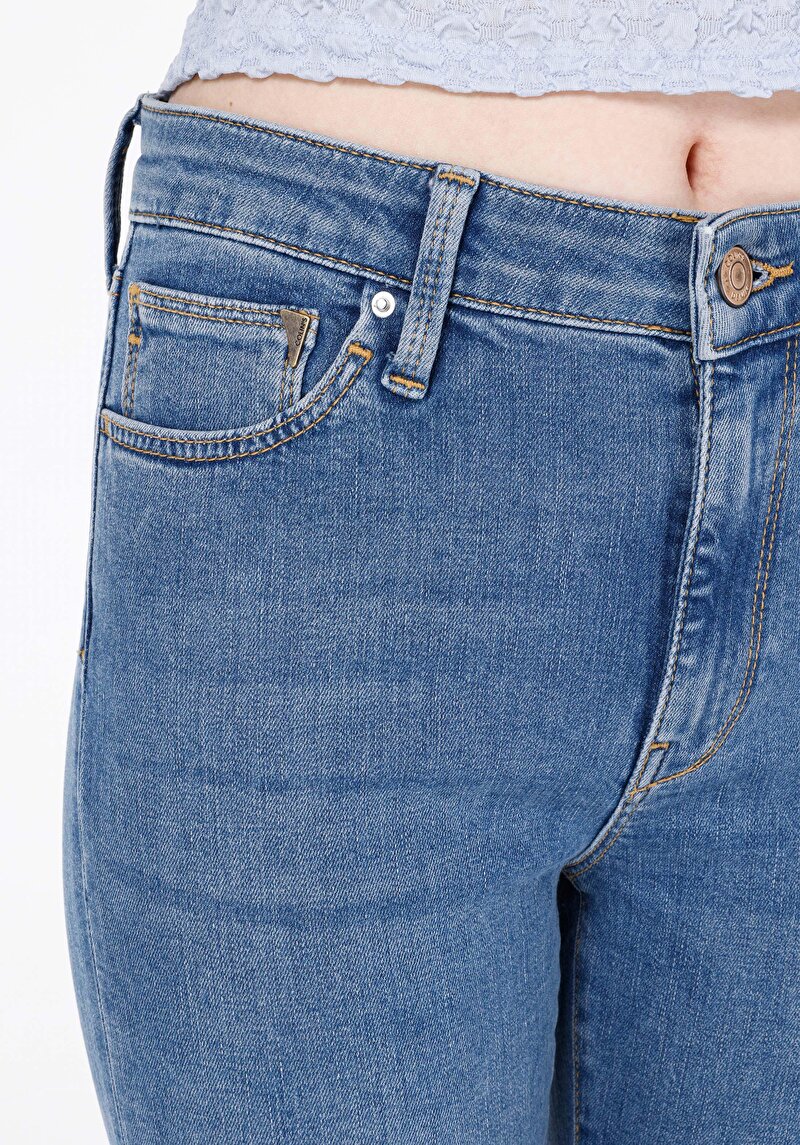 Afișați detalii pentru Blugi Skinny Fit Indigo Pentru Femei