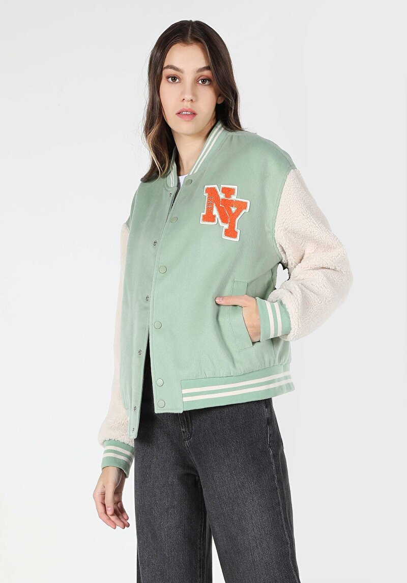 Imagine a Jacheta De Dama Verde Regular Fit Cl1062208