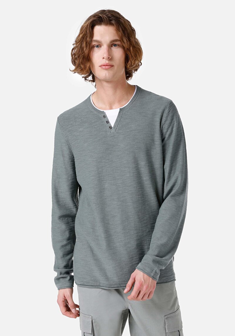 Imagine a Pulover Verde Pentru Bărbați Cu Gât Rotund Regular Fit