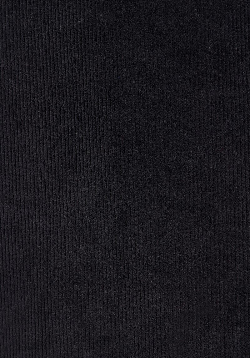 Afișați detalii pentru Pantaloni De Barbati  Regular Fit 067 Jack Cl1071480