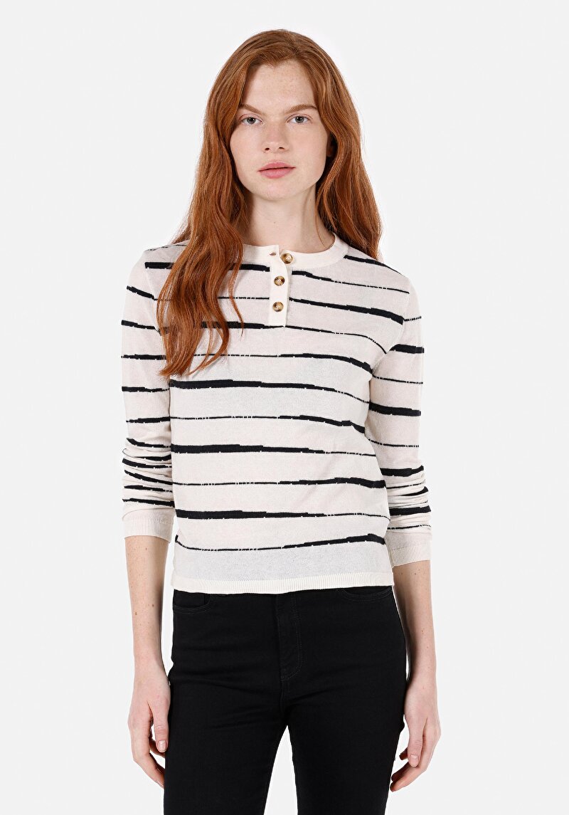 Imagine a Pulover De Dama Ecru Slim Fit  Cl1072527