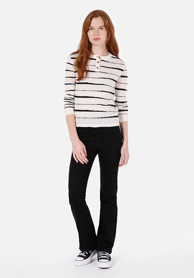 Imagine a Pulover De Dama Ecru Slim Fit Cl1072527