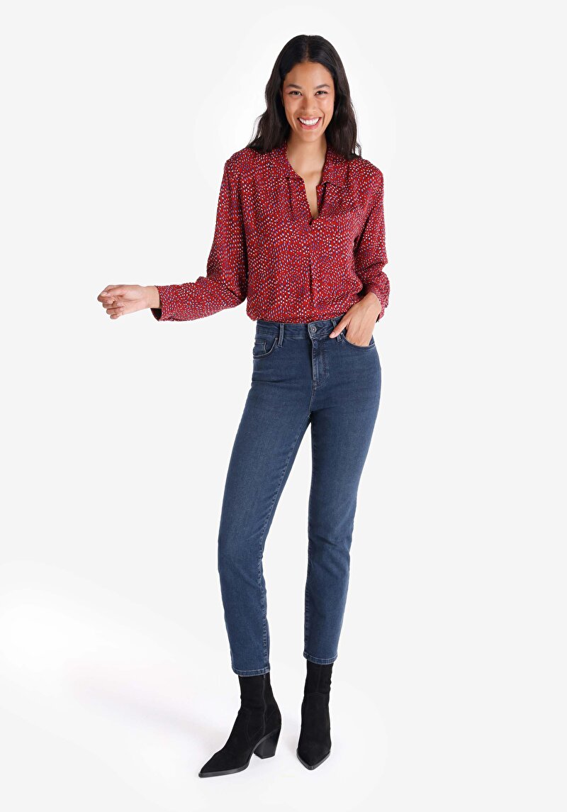 Imagine a Slim Fit Mid Waist Straight Leg Blugi İndigo Pentru Femei