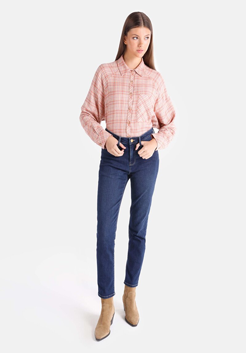 Imagine a Slim Fit Mid Waist Straight Leg Blugi İndigo Pentru Femei