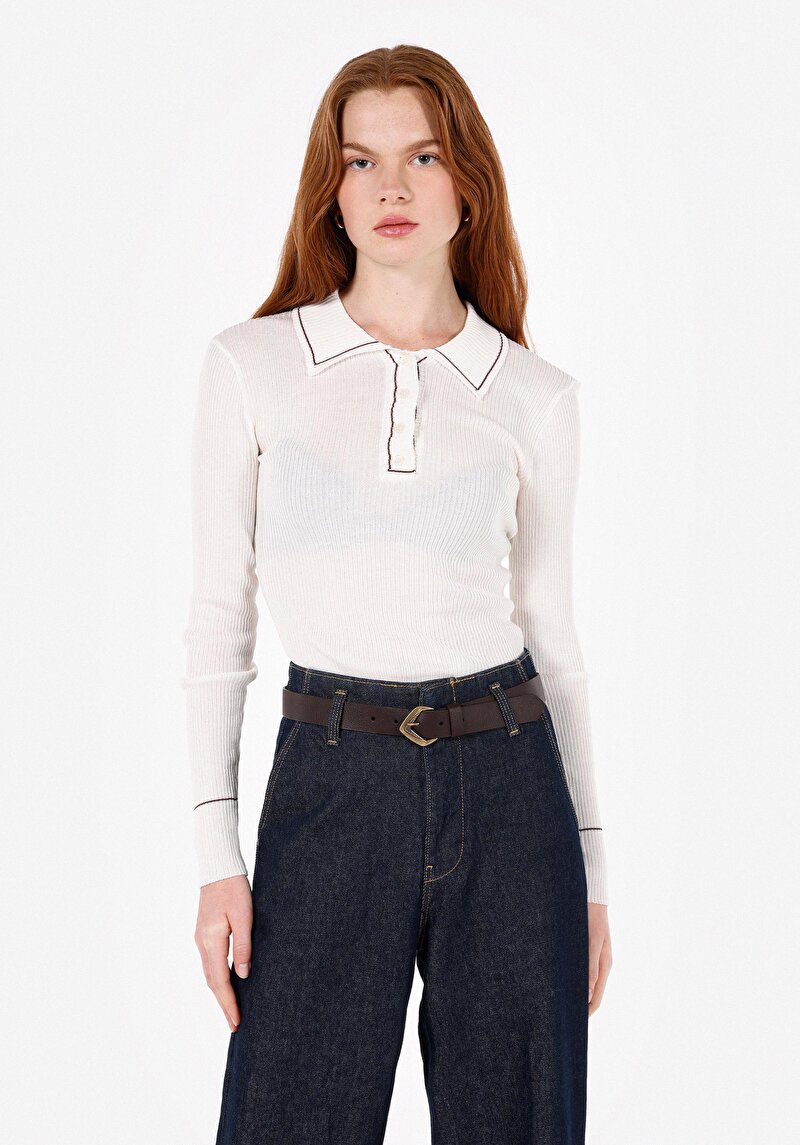 Imagine a Pulover De Dama Ecru Slim Fit  Cl1072532