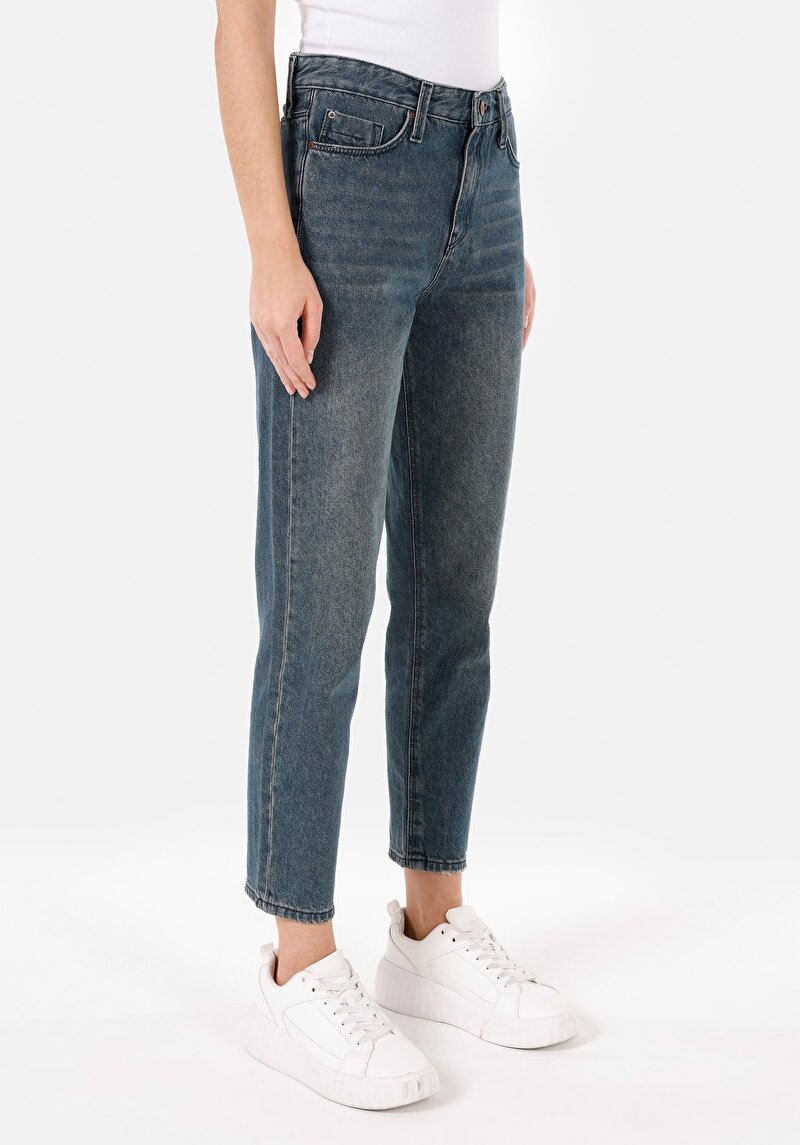 Afișați detalii pentru Mom Fit Slim Leg Blugi İndigo Pentru Femei