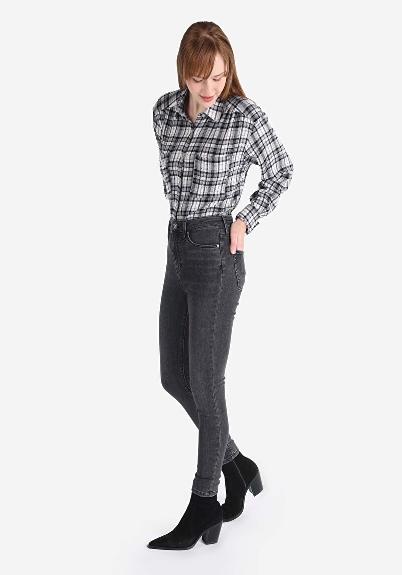 Afișați detalii pentru Blugi Negri Pentru Femei Skinny Fit