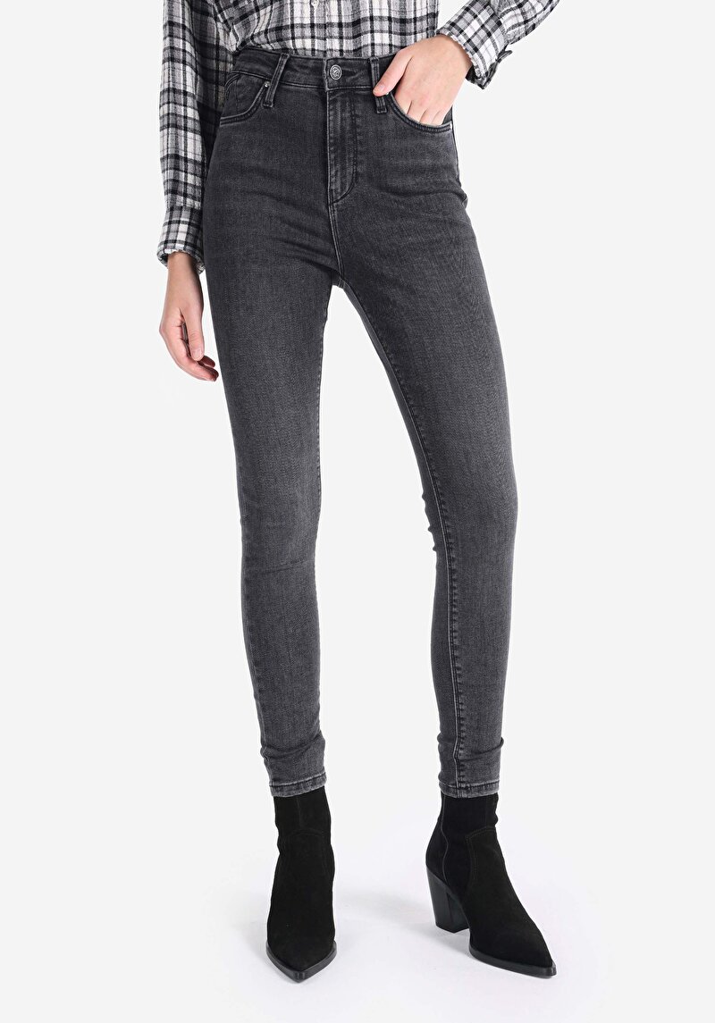 Afișați detalii pentru Blugi Negri Pentru Femei Skinny Fit