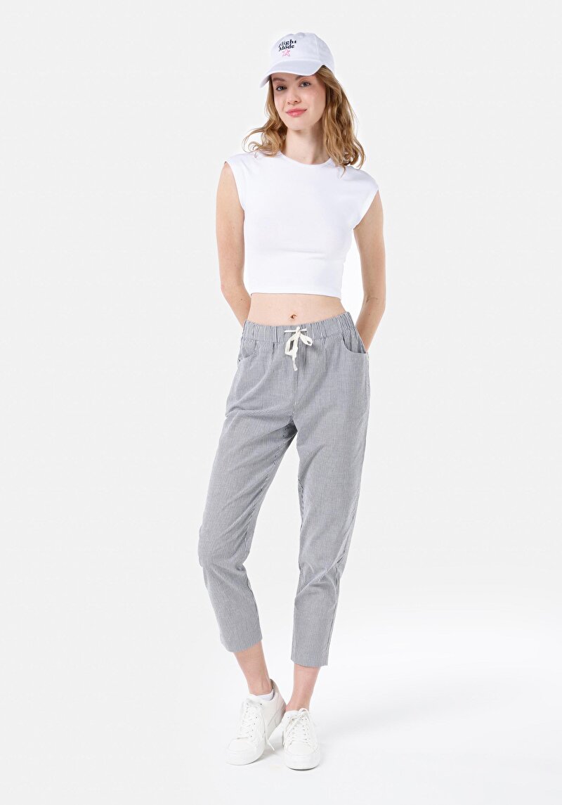 Imagine a Pantaloni De Dama Antracit Regular Fit Cl1068236