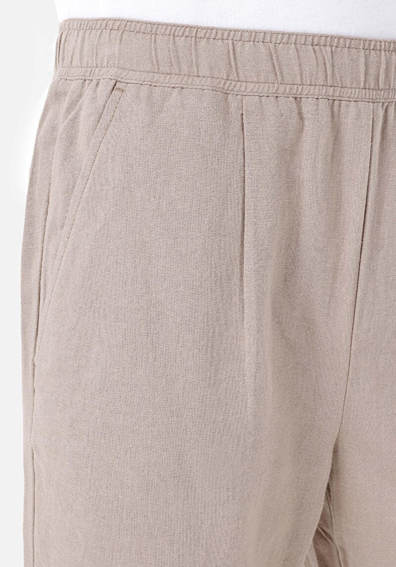 Afișați detalii pentru Pantaloni De Barbati Bej Regular Fit  Cl1068761