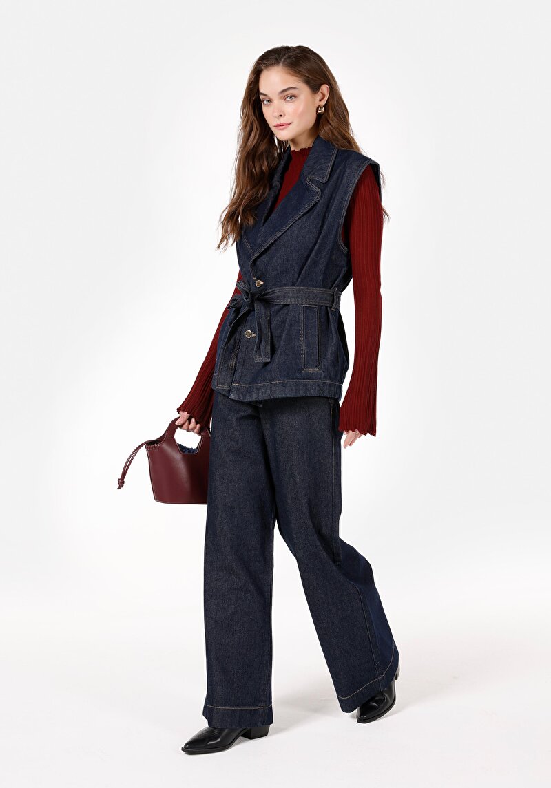 Imagine a Vestă Albastră Pentru Femei Regular Fit