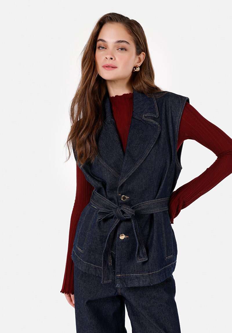 Imagine a Vestă Albastră Pentru Femei Regular Fit