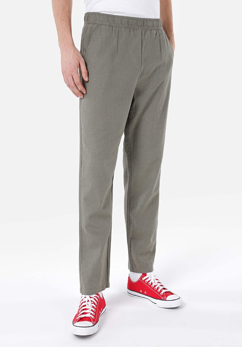 Afișați detalii pentru Regular Fit Mid Waist Straight Leg Pantaloni Verzi Pentru Bărbați