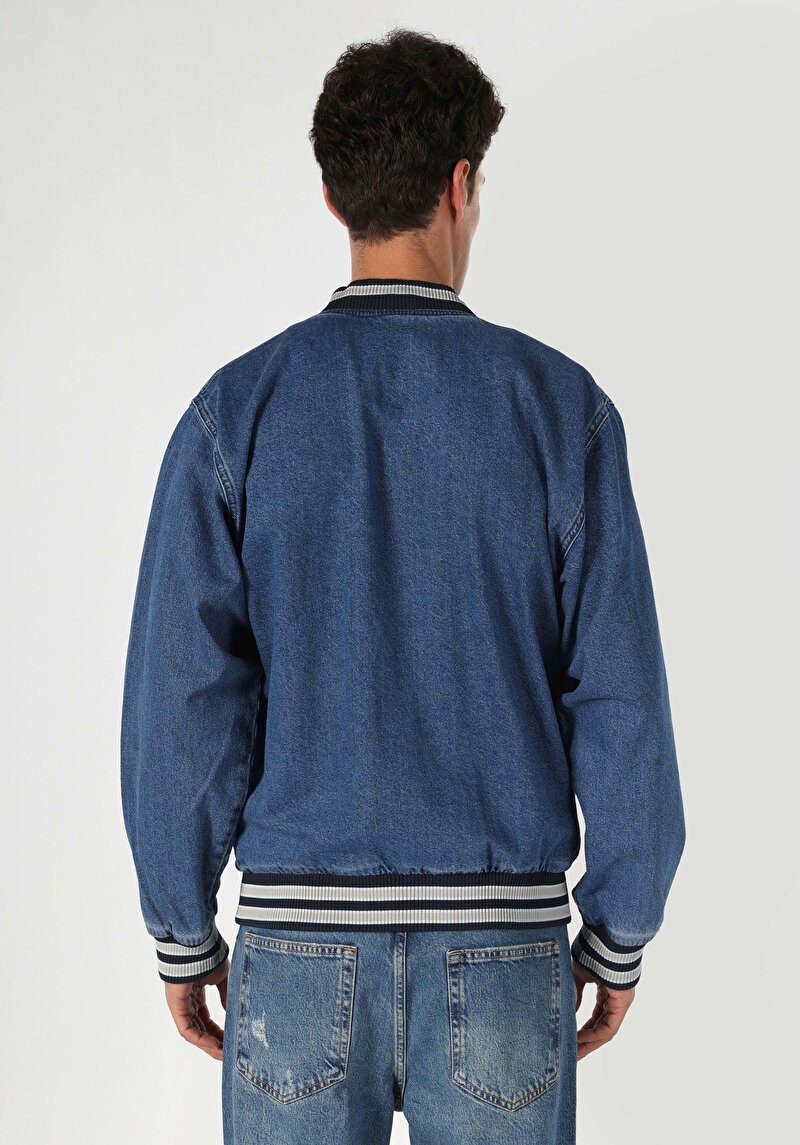 Afișați detalii pentru Jachetă Albastră Pentru Bărbați Oversize Fit Snap Unlining