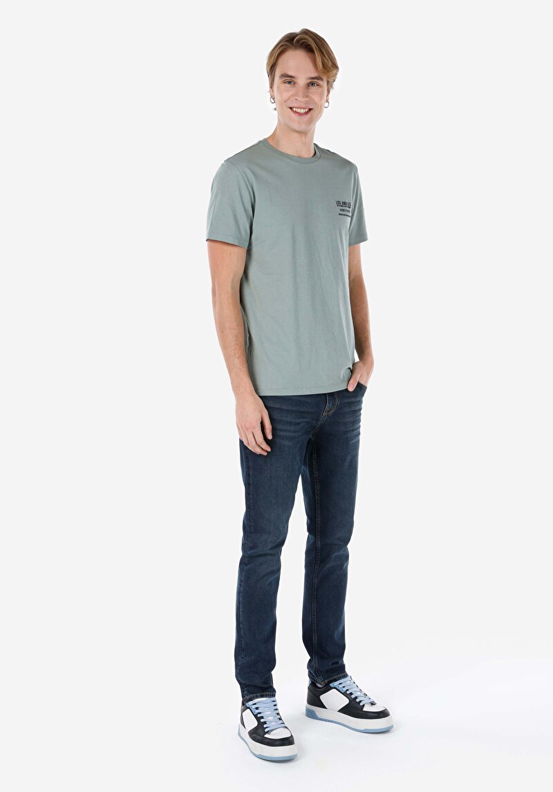 Afișați detalii pentru Regular Fit Round Neck Drept Bărbați Verde Tricou Cu Mânecă Scurtă