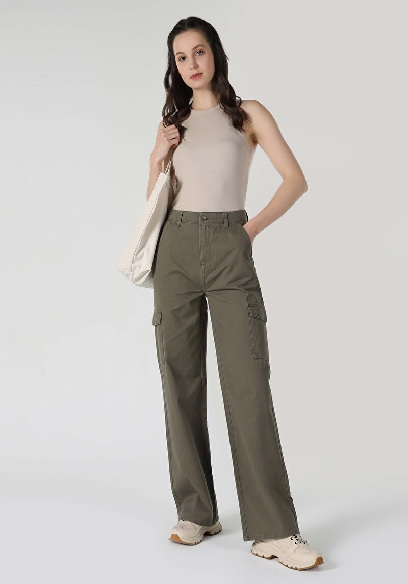 Imagine a Pantaloni De Dama Kaki Regular Fit Cl1062462