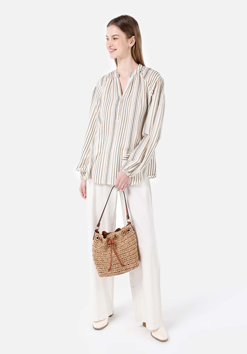 Imagine a Cămașă Bej Pentru Femei Regular Fit