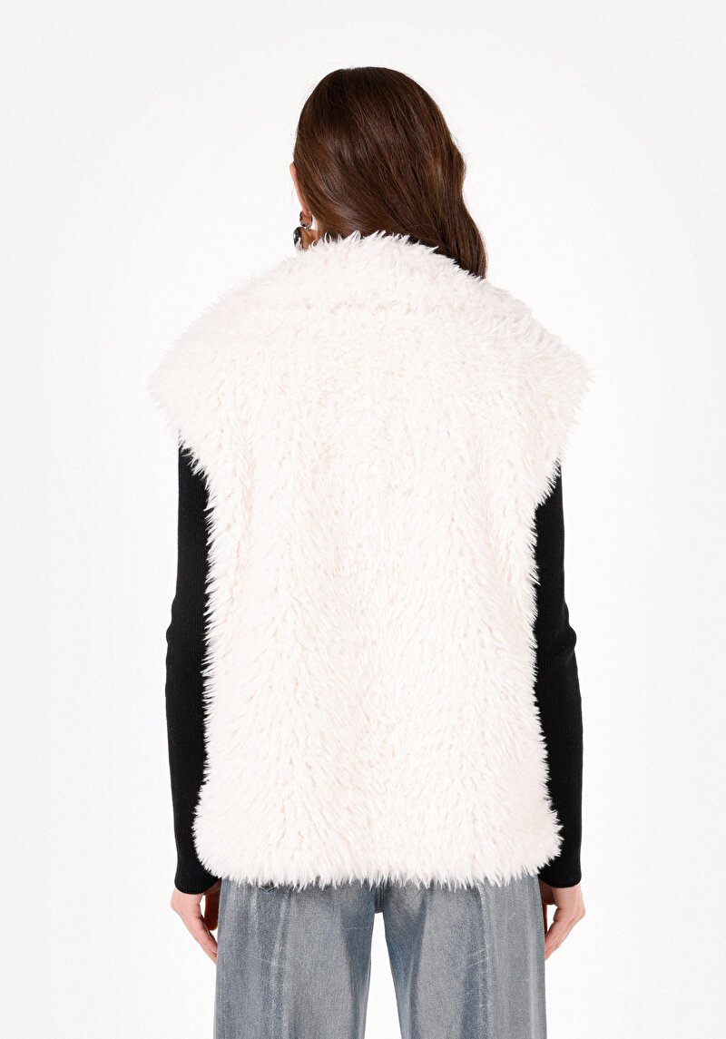 Afișați detalii pentru Regular Fit Shirt Neck Vestă Albă Pentru Femei