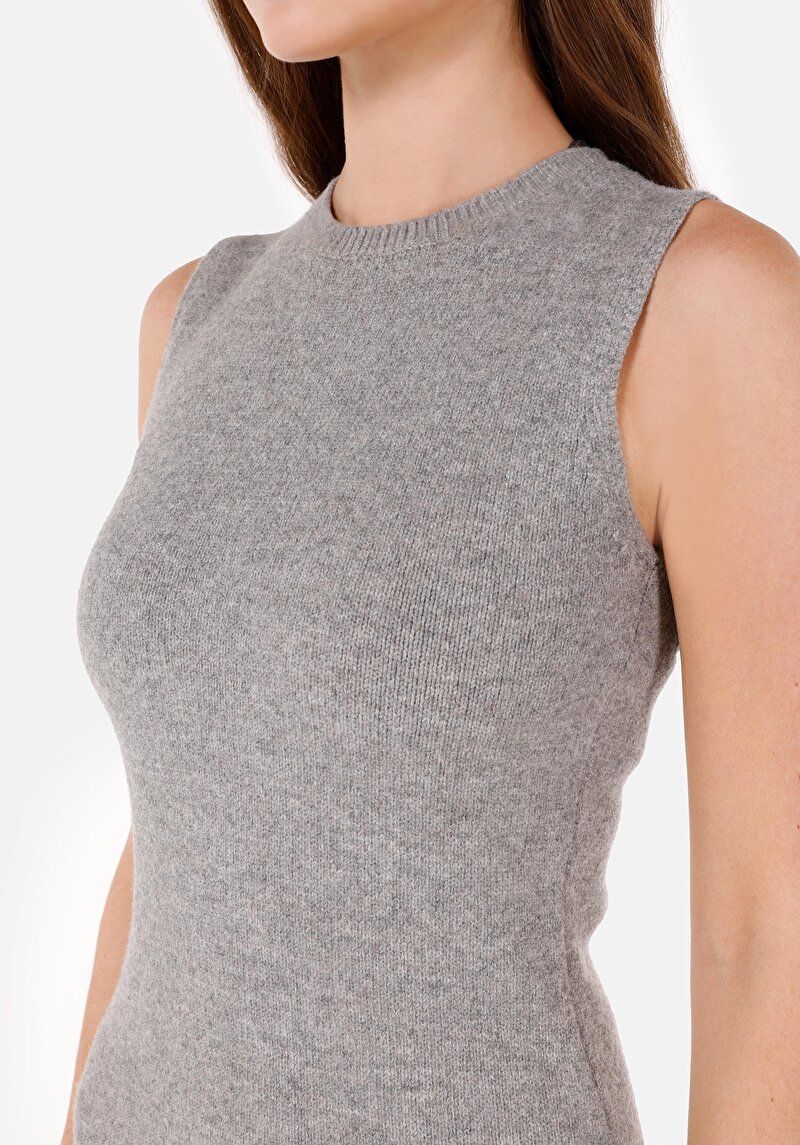 Afișați detalii pentru Rochie De Dama Gri Slim Fit  Cl1071657