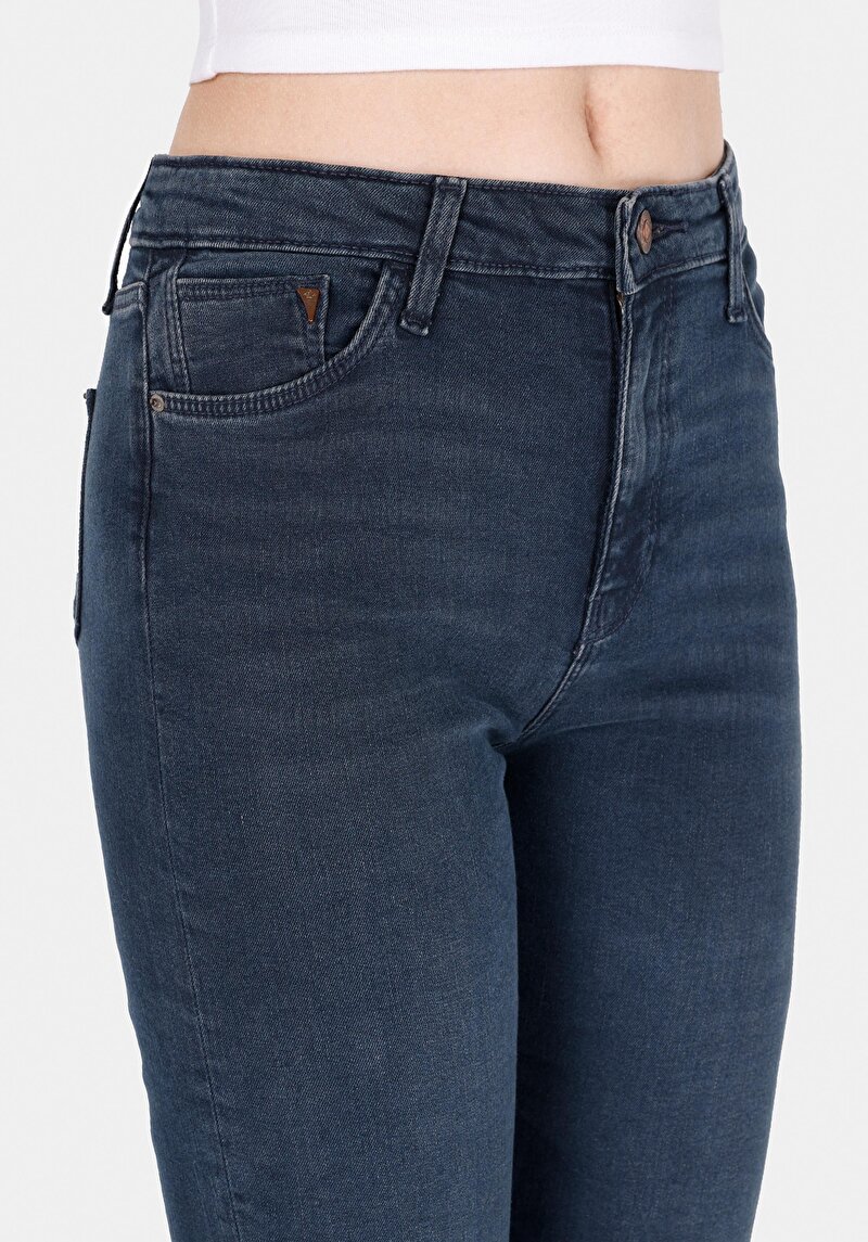 Afișați detalii pentru Pantaloni De Dama Denim Regular Fit 791 Monica Cl1071676