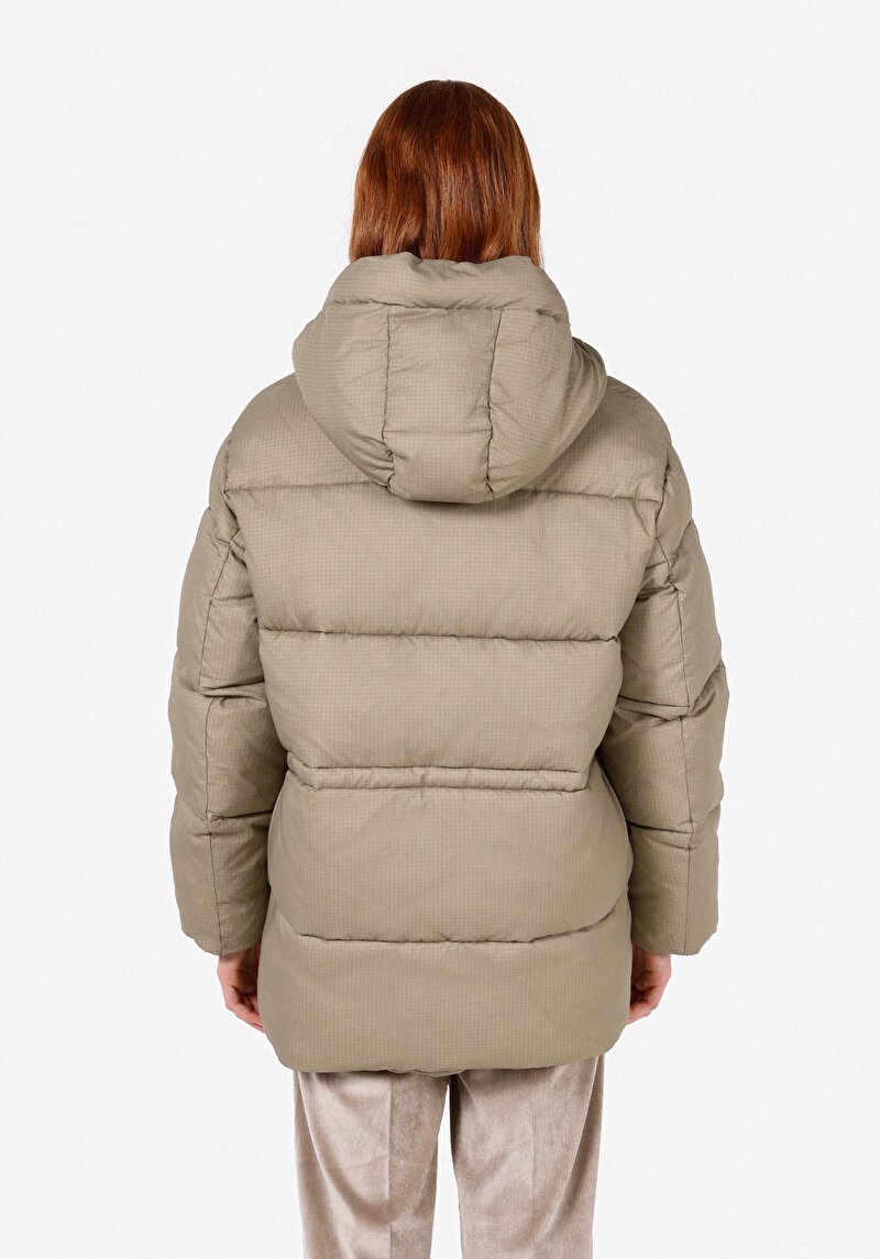 Imagine a Palton Verde Pentru Femei Cu Glugă Regular Fit