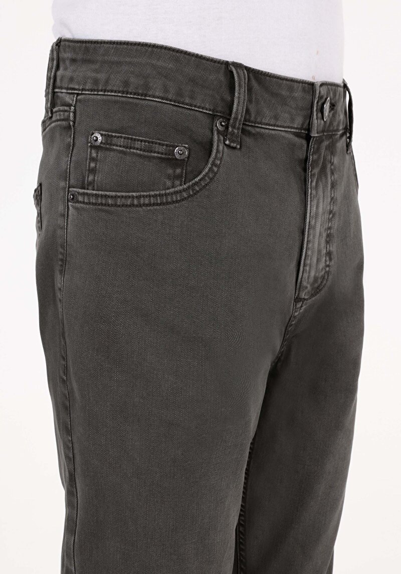 Afișați detalii pentru Pantaloni De Barbati Verde Straight Fit  Cl1071678