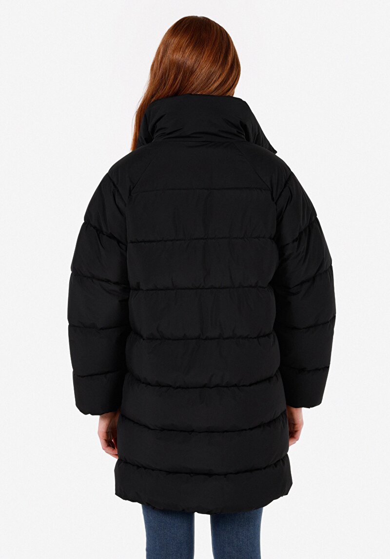 Afișați detalii pentru Palton Negru Pentru Femei Cu Glugă Regular Fit