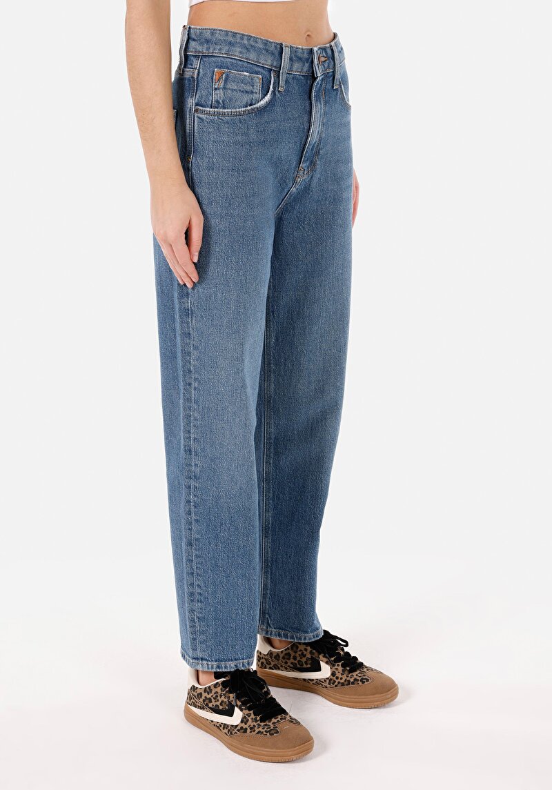 Afișați detalii pentru Blugi İndigo Pentru Femei Cu Croială Dreaptă