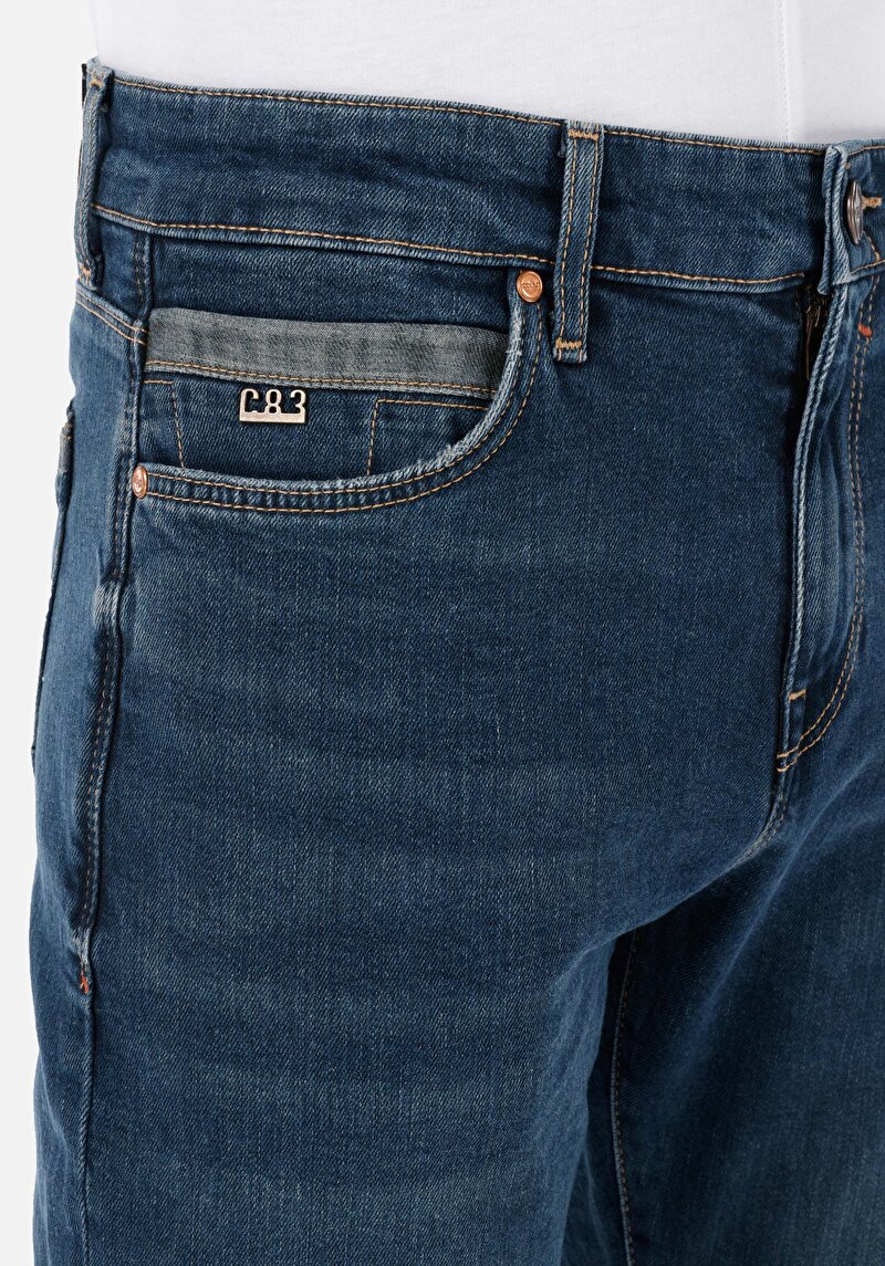 Afișați detalii pentru Blugi Slim Fit Indigo Pentru Bărbați