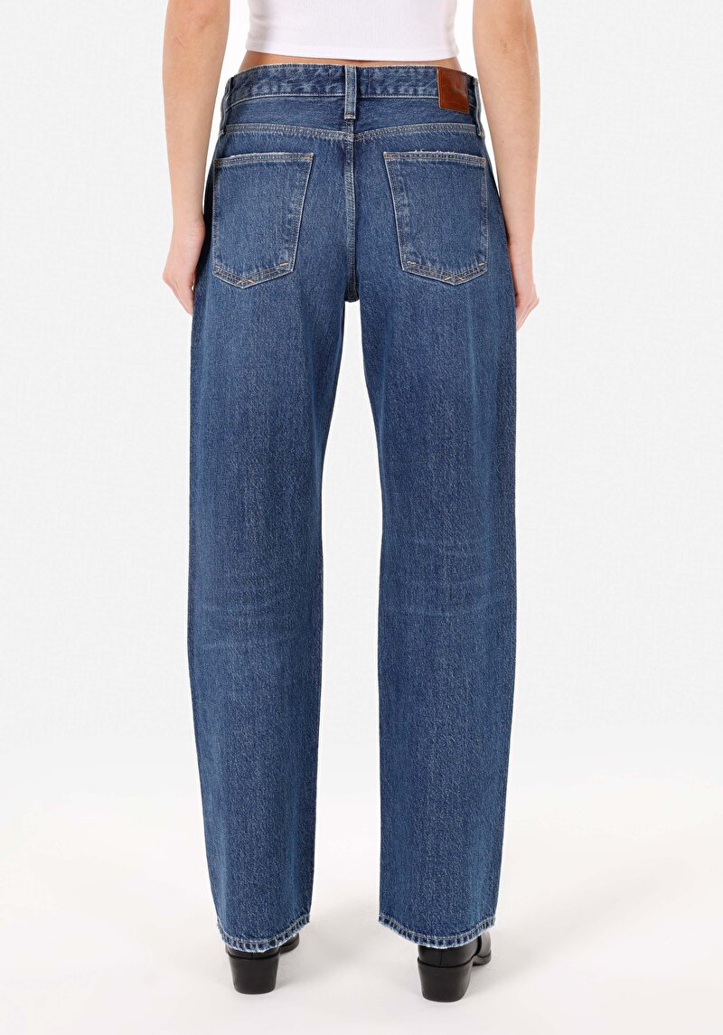 Imagine a Pantaloni De Dama Denim Straight Fit Cl1071688
