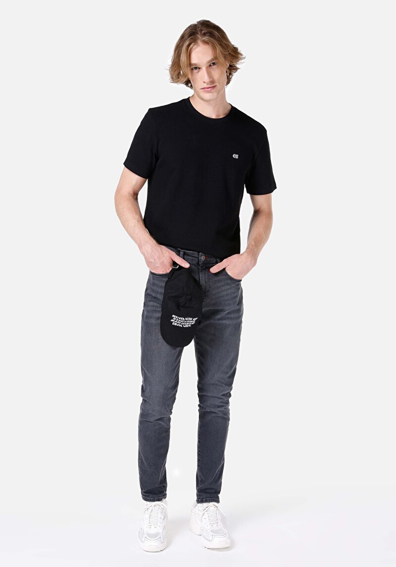 Imagine a Blugi Negri Pentru Bărbați Cu Talie Joasă Și Talie İngustă Slim Fit