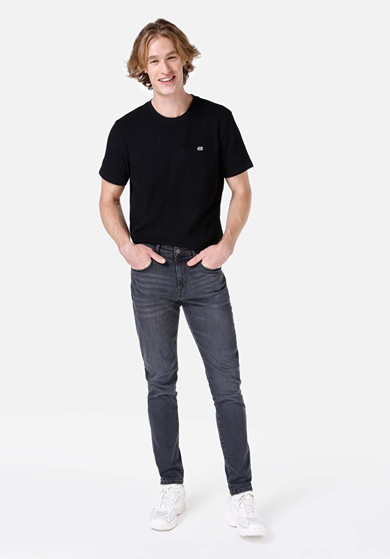 Imagine a Blugi Negri Pentru Bărbați Cu Talie Joasă Și Talie İngustă Slim Fit