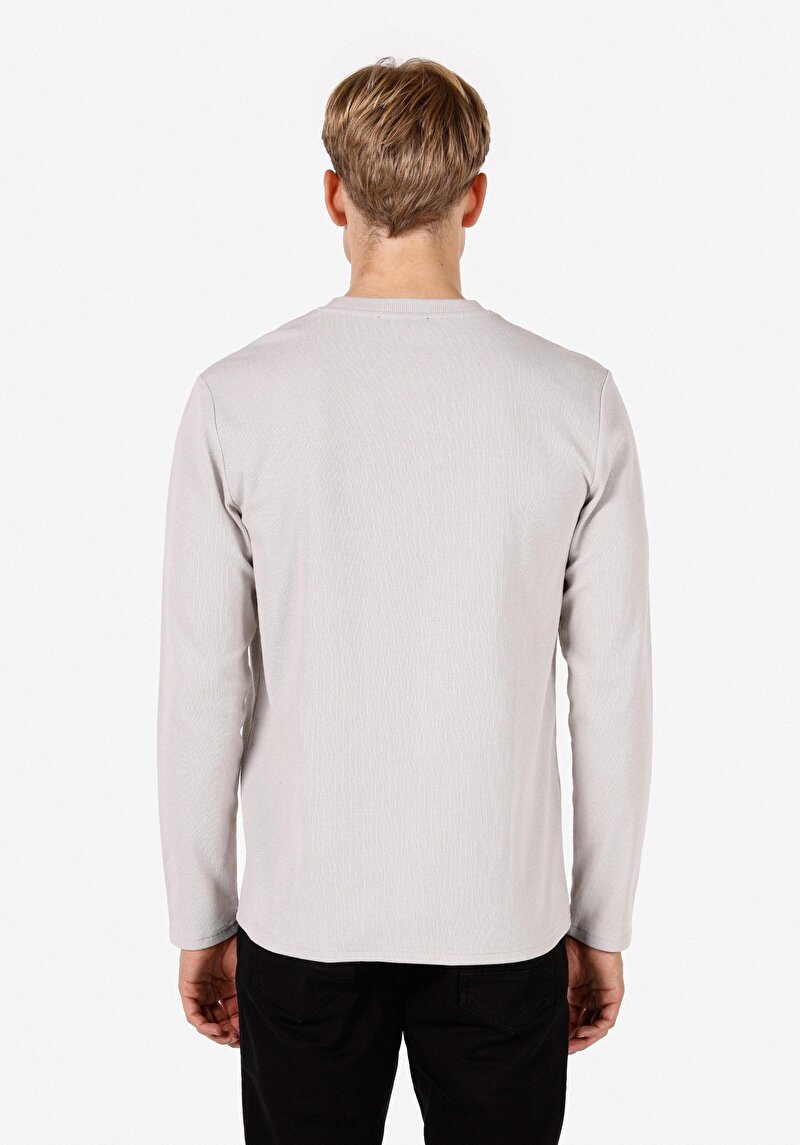 Imagine a Tricou Cu Maneca Lunga De Barbati Alb Regular Fit Cl1071028