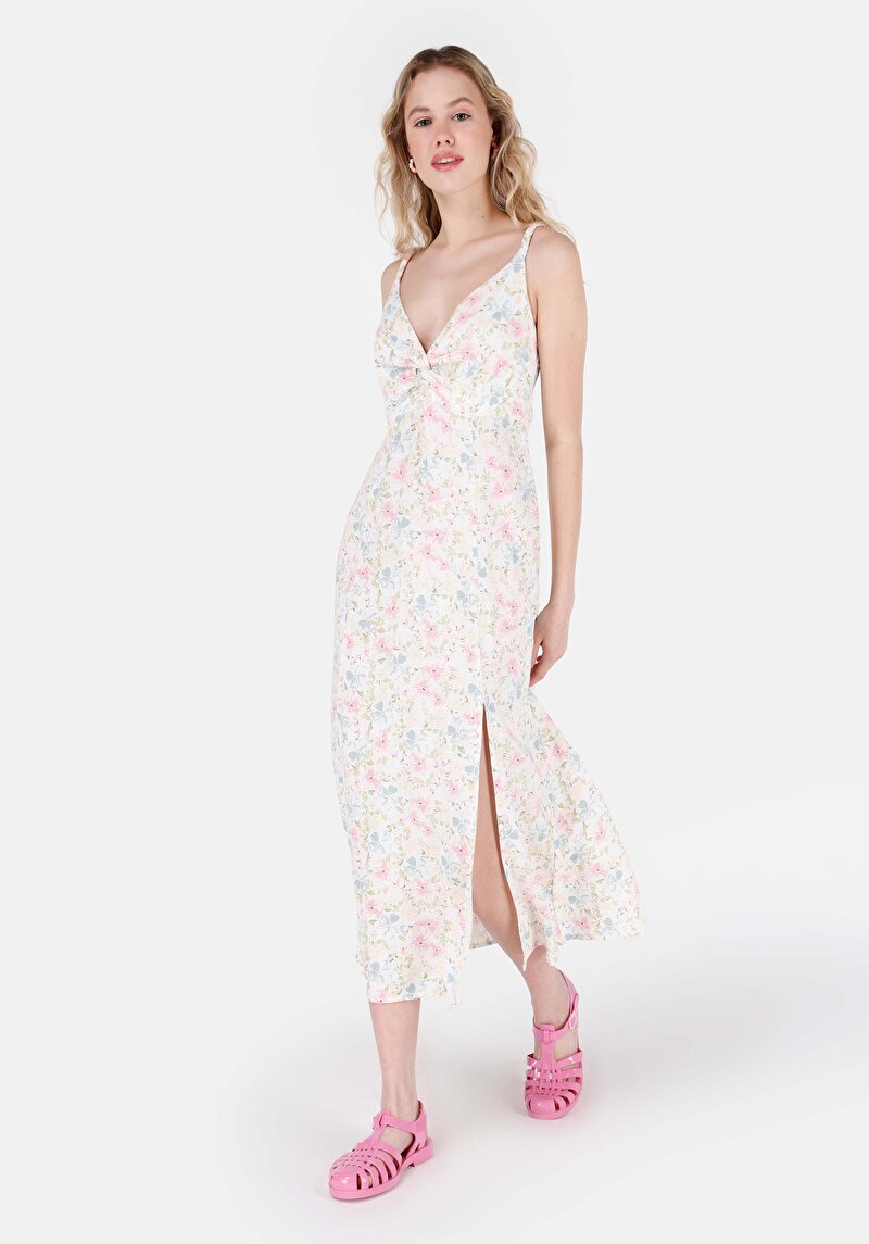 Imagine a Rochie Slim Fit Ecru Pentru Femei