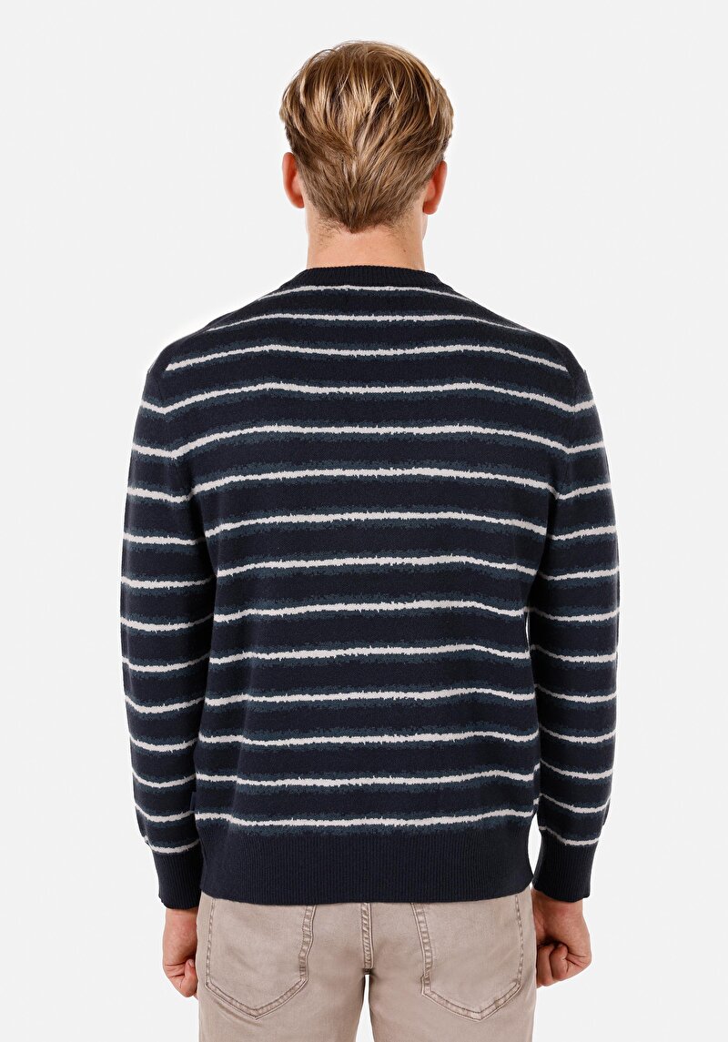 Imagine a Pulover Regular Fit Round Neck Striped Bleumarin Pentru Bărbați