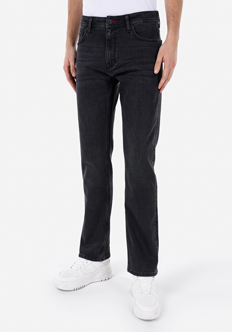 Imagine a Pantaloni De Barbati Negru Regular Fit 045 David Cl1069023